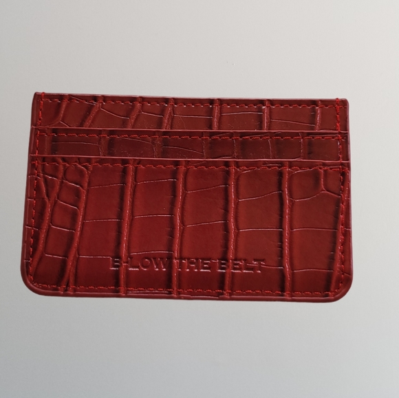 Below The Belt Wallet - Picture 2 of 3